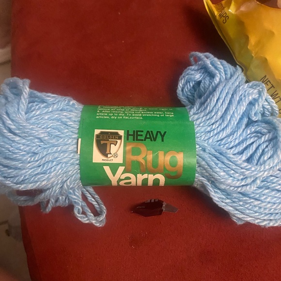 3 Vintage Aunt Lydia Heavy Rug 550 Sunset 70 Yds 100% Kodel Polyester - Picture 2 of 2